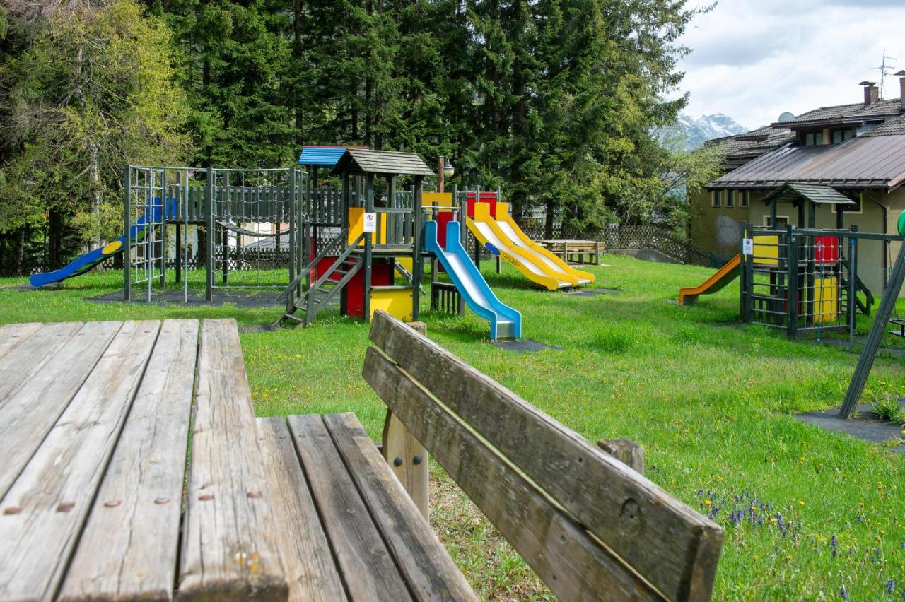 Apartment Center Madonna Di Campiglio Af Экстерьер фото