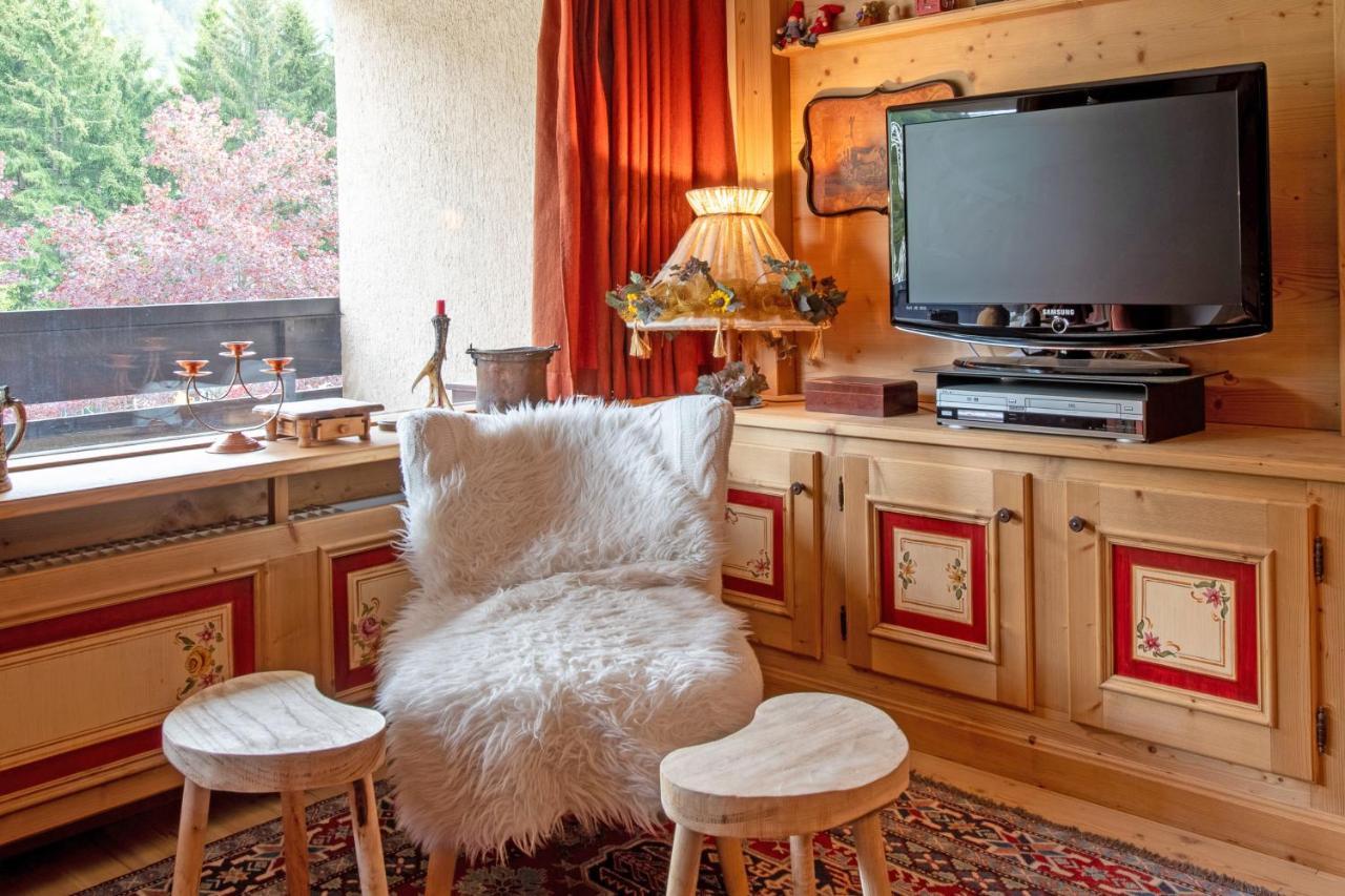 Apartment Center Madonna Di Campiglio Af Экстерьер фото